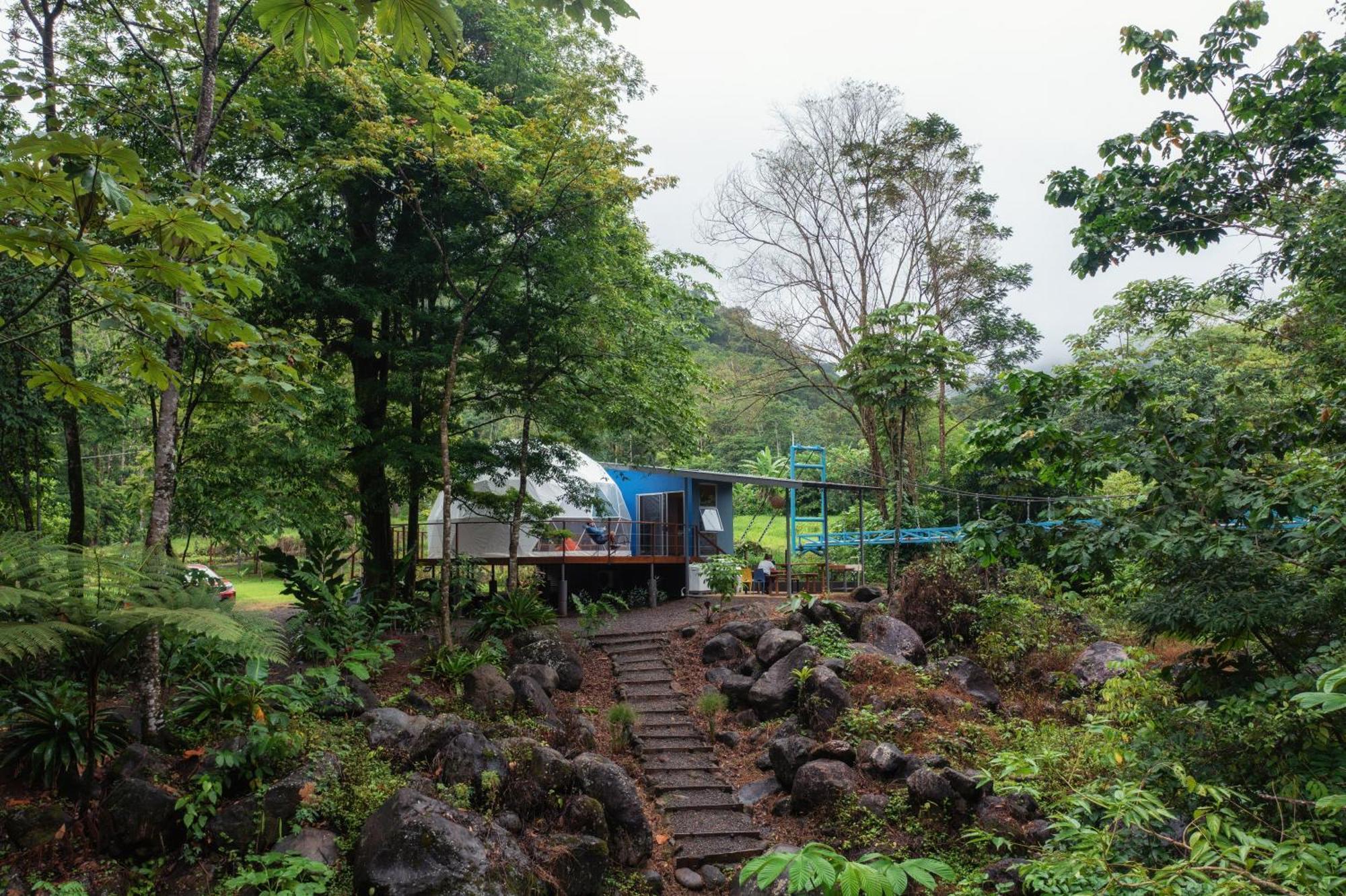 Bitzu Dome-Bijagua Riverside Glamping Exterior foto